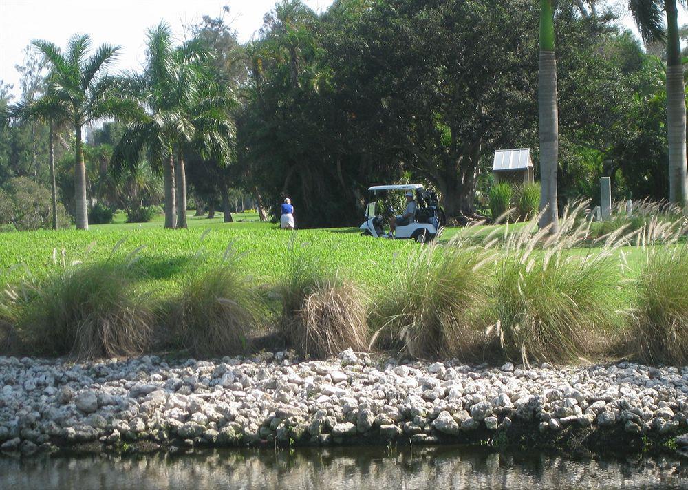 Hollywood Beach Golf Resort Экстерьер фото