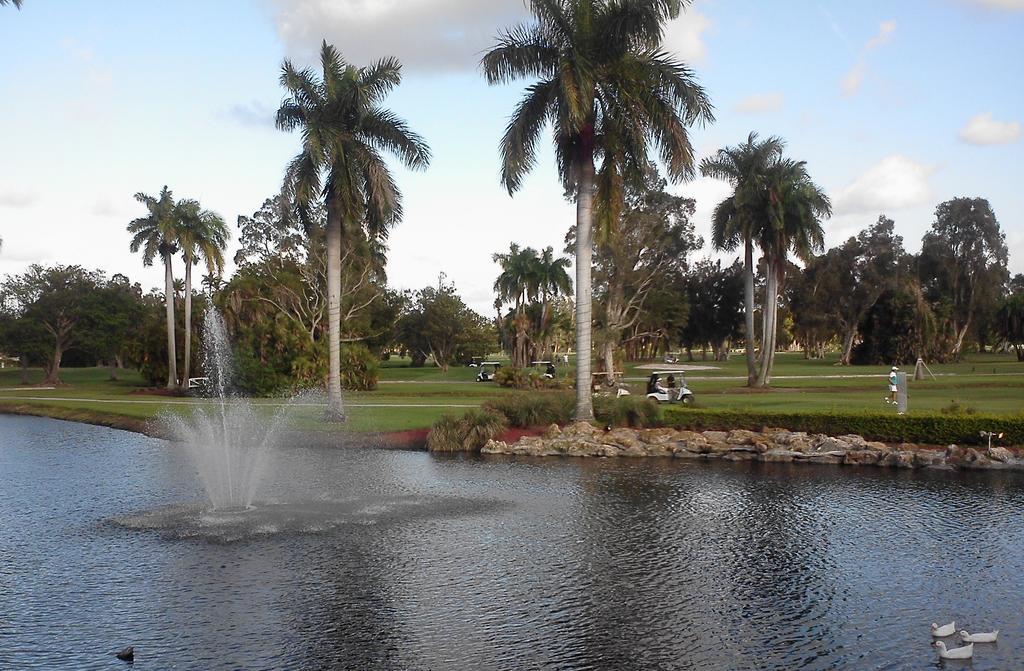 Hollywood Beach Golf Resort Экстерьер фото